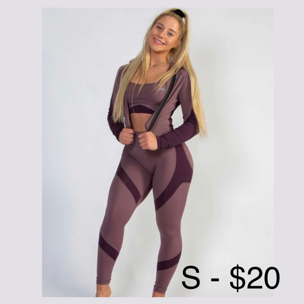 Booty contour leggings